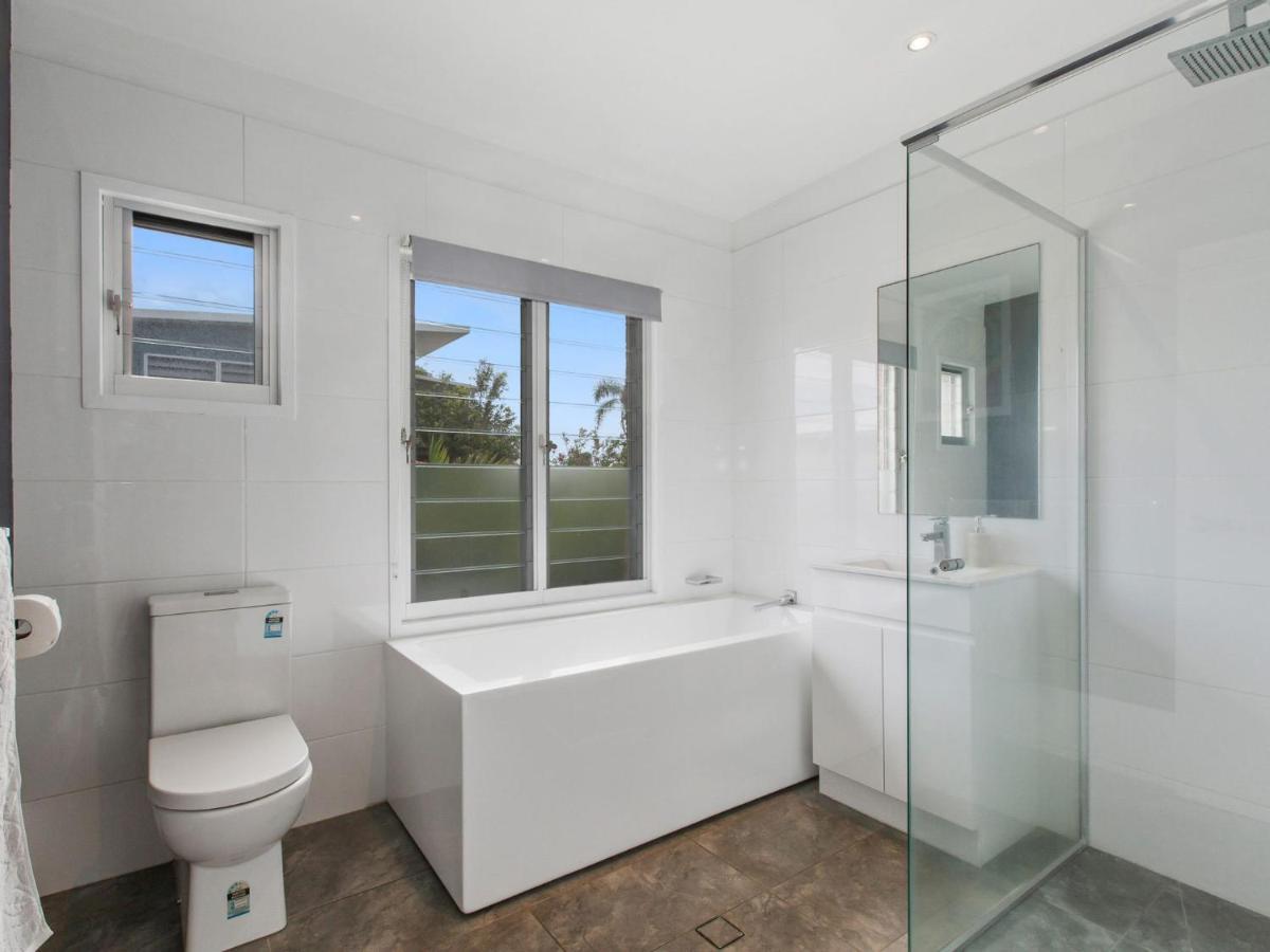 Beach House On Pearl - Kingscliff Central Екстериор снимка